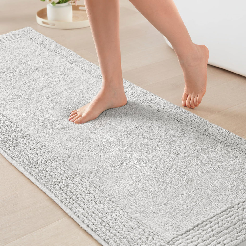 21"×34" White Reversible Tufted Cotton Bath Rug, 3000GSM Absorbent Quick Dry Bathroom Mat