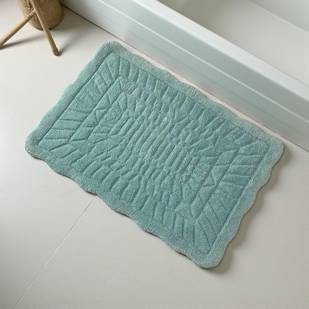 100% Cotton Bath Rug, 2200 GSM Plush Tufted Bath Mat, Soft Absorbent Luxury Bathroom Rug, Machine Washable, 36" x 24" Ivory