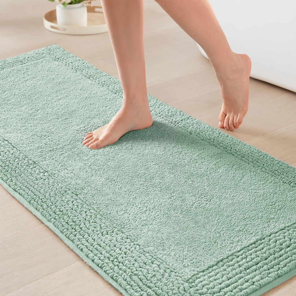 21"×34" White Reversible Tufted Cotton Bath Rug, 3000GSM Absorbent Quick Dry Bathroom Mat