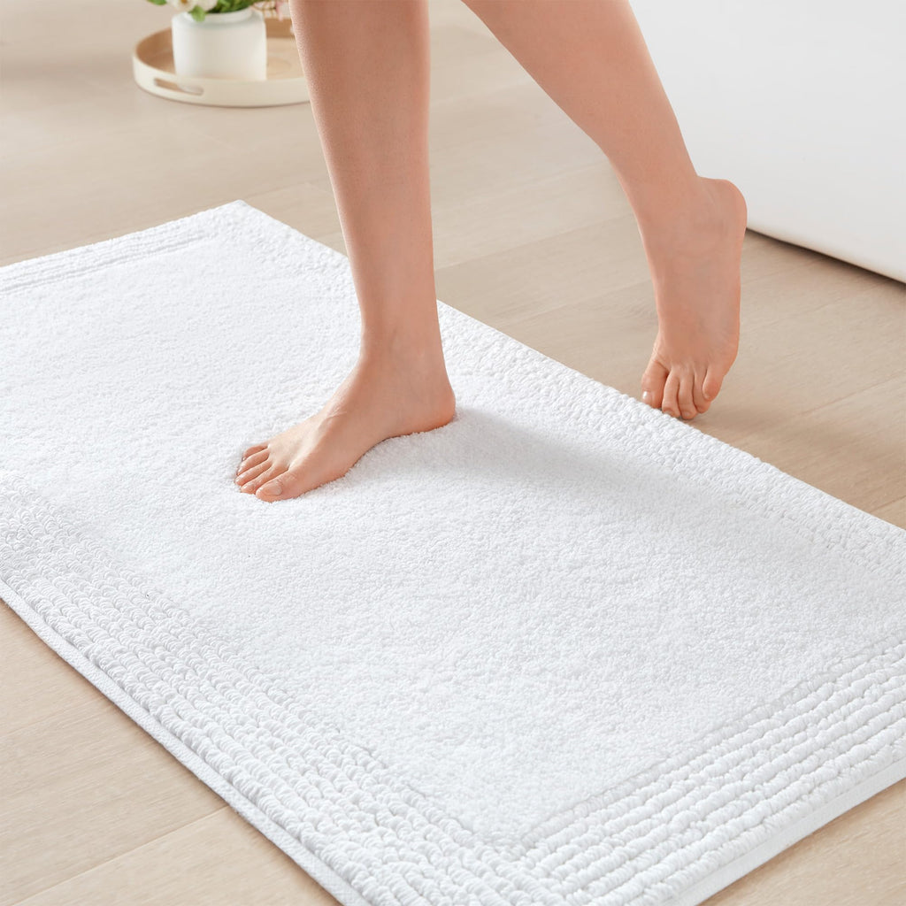 21"×34" White Reversible Tufted Cotton Bath Rug, 3000GSM Absorbent Quick Dry Bathroom Mat