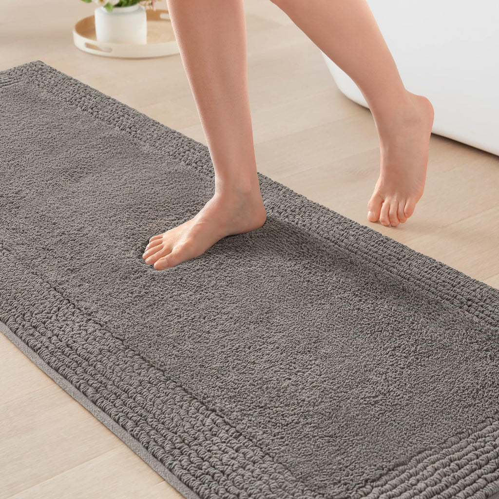 21"×34" White Reversible Tufted Cotton Bath Rug, 3000GSM Absorbent Quick Dry Bathroom Mat